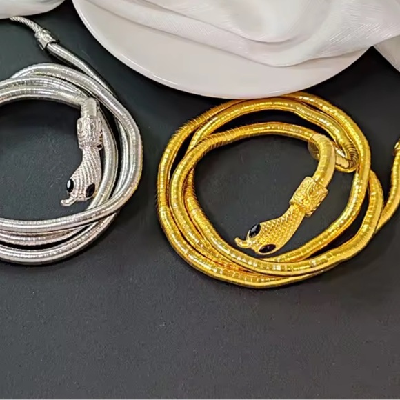 Serpenti Gold Snack Necklace-Bracelet-Multifunctional - Picture 4 of 11